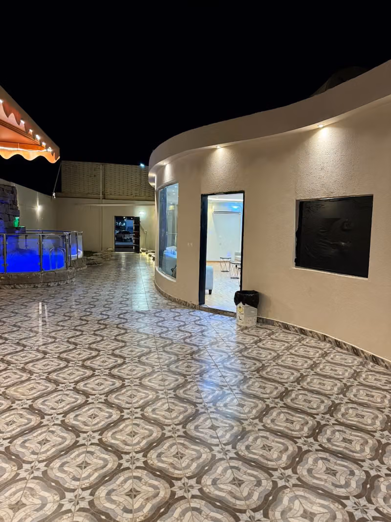 شاليه رد نايت