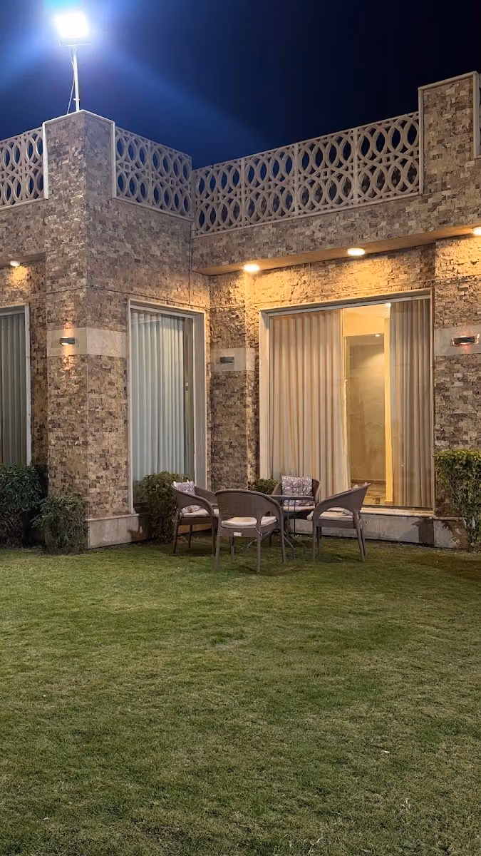 شاليهات البيرة(واحة النخيل)