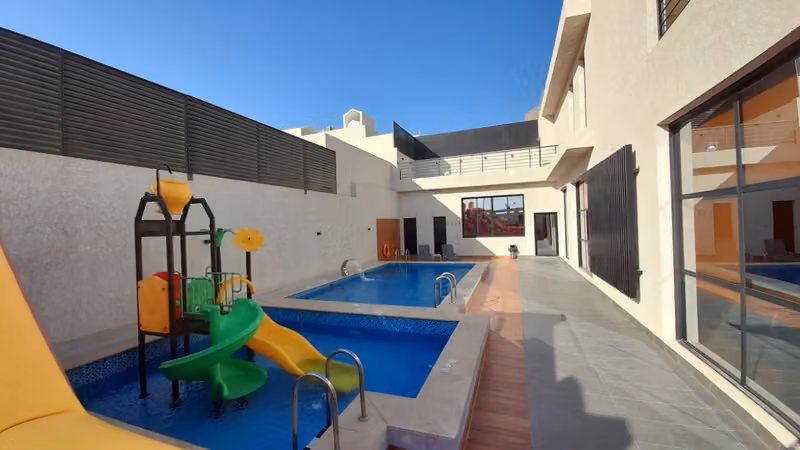 Q Chalets