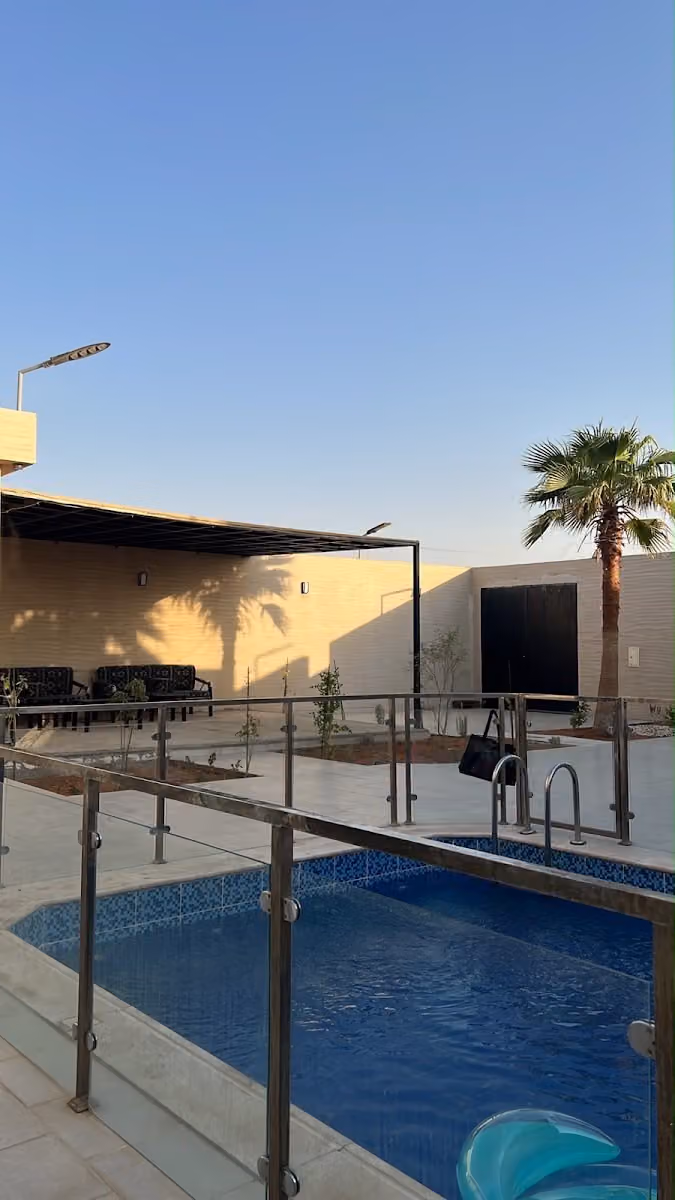 شاليهات وايت مون