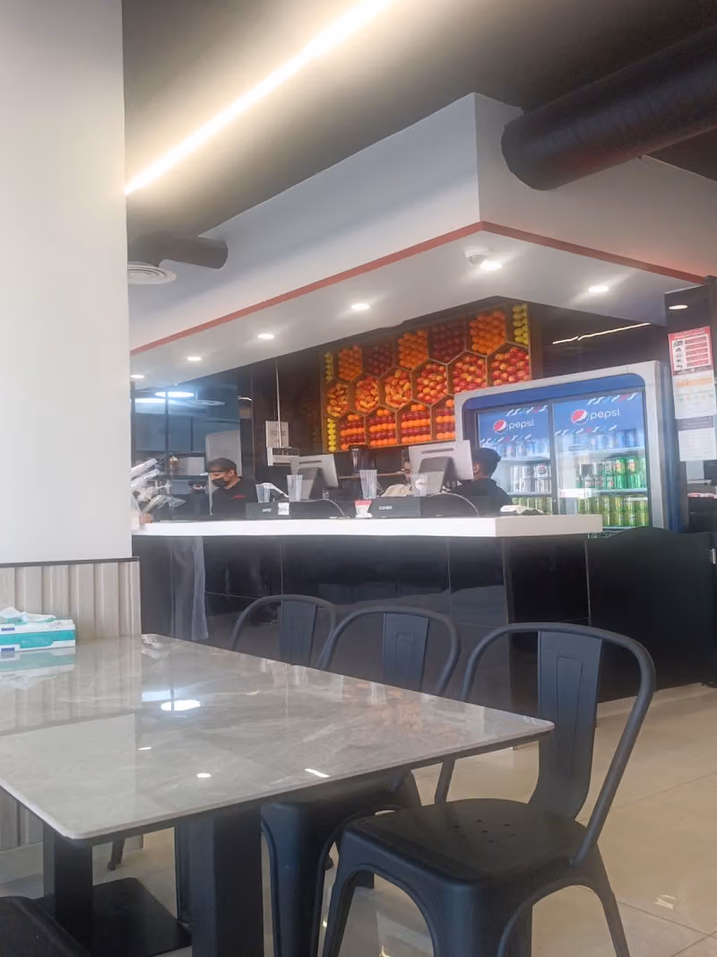 شاورما باب حطاب