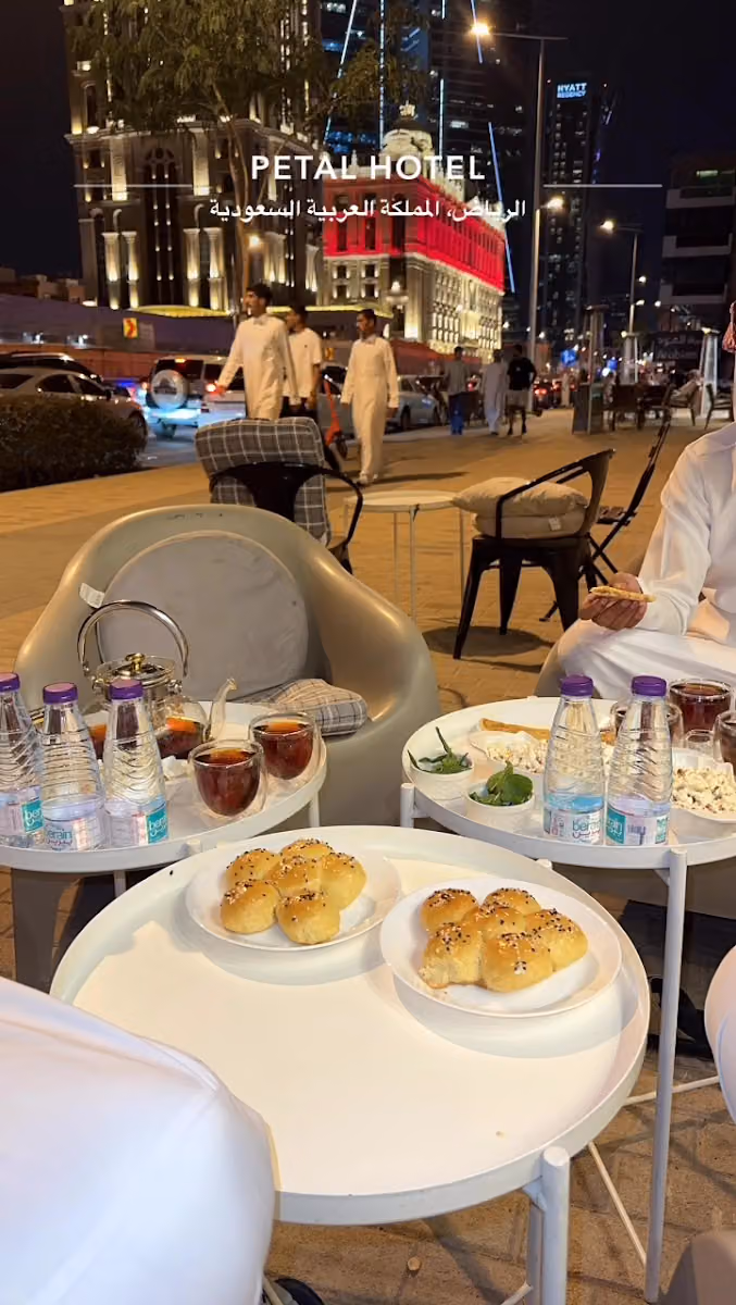 شاي وأكثر m.tea