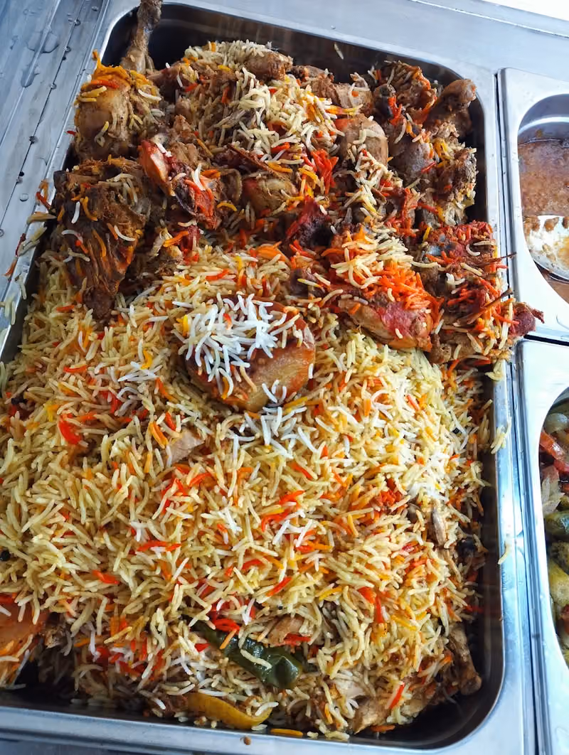 Shemal Almadina Restaurant Riyadh مطعم شمال المدينه البخاري رياض