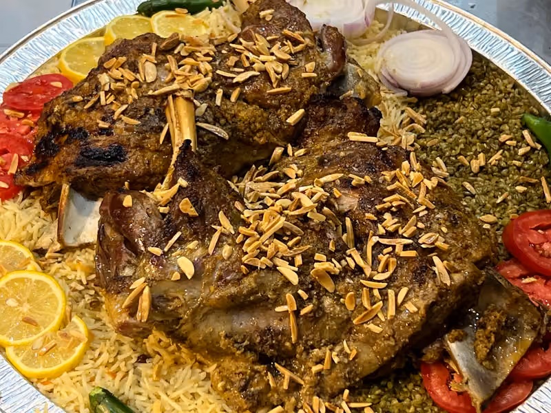 صحن الفخار