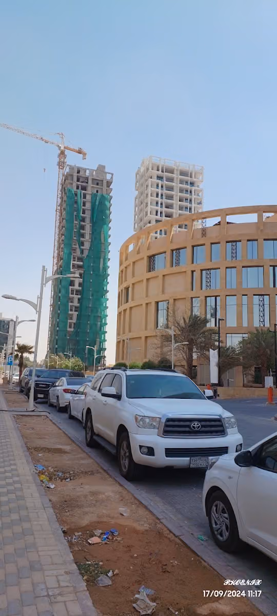 شقة فاخرة بدخول ذاتي في برج رافال