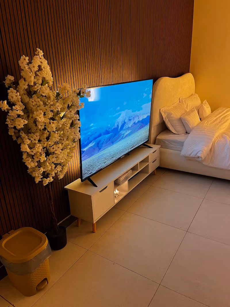 (شقة راقية بجانب البوليفارد (دخول ذاتي | Elegant Apartment near Boulevard (self check-in)
