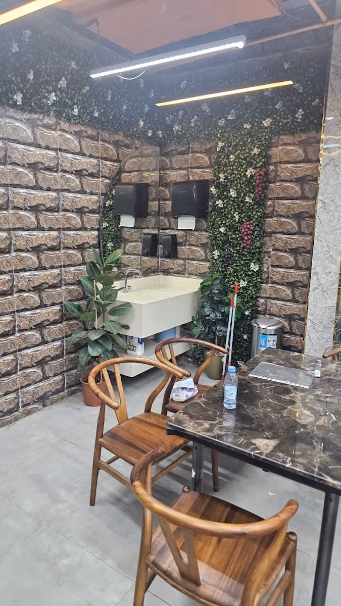 شراء اثاث مستعمل شمال الرياض مؤسسه عايض