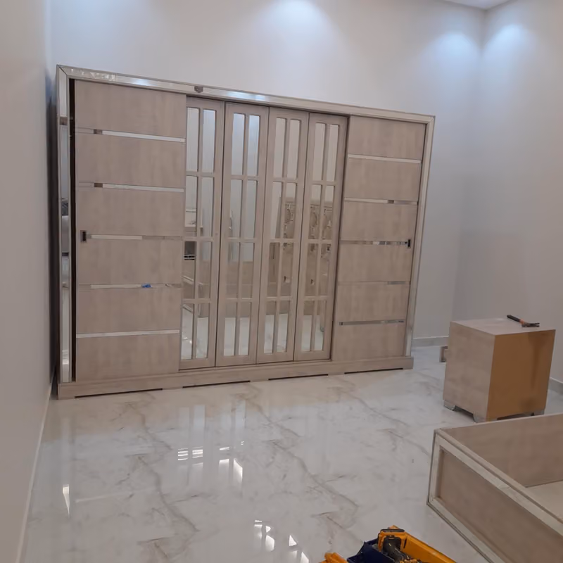 شركة اضواء الخليج لنقل العفش والأثاث داخل وخارج الرياض