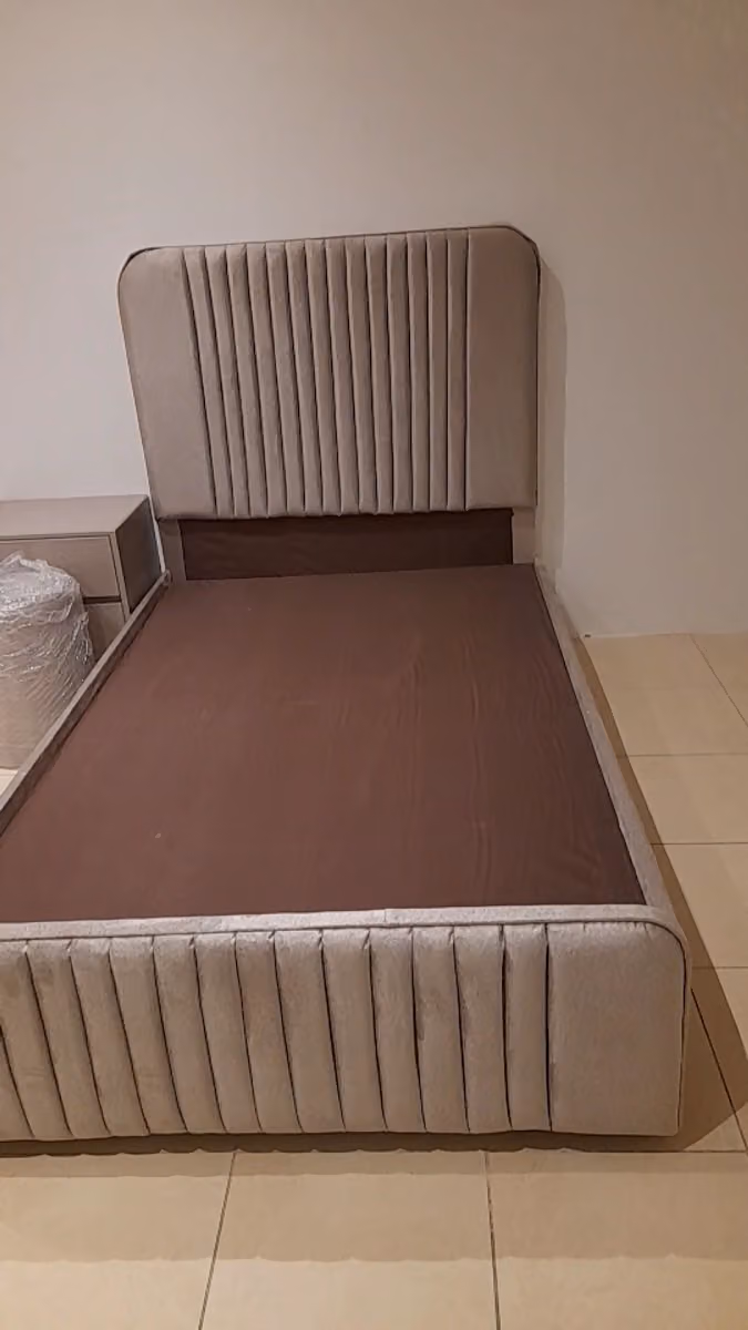 شركة عجمان نقل اثاث نقل عفش داخل وخارج الرياض