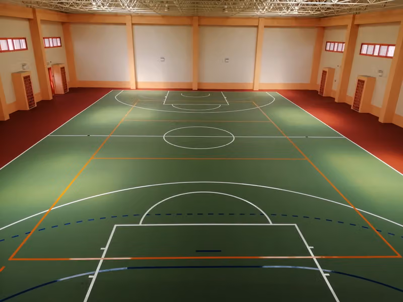 شركة الاختيار الأول للملاعب الرياضية