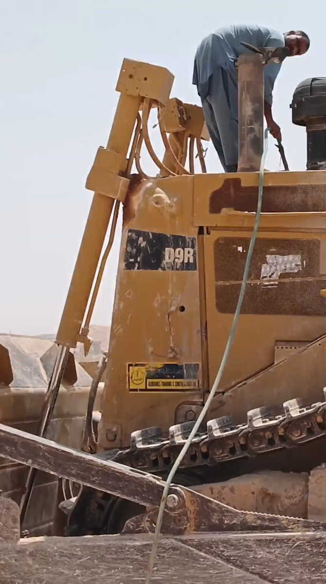 شركه الأومير للتجاره والمقاولات