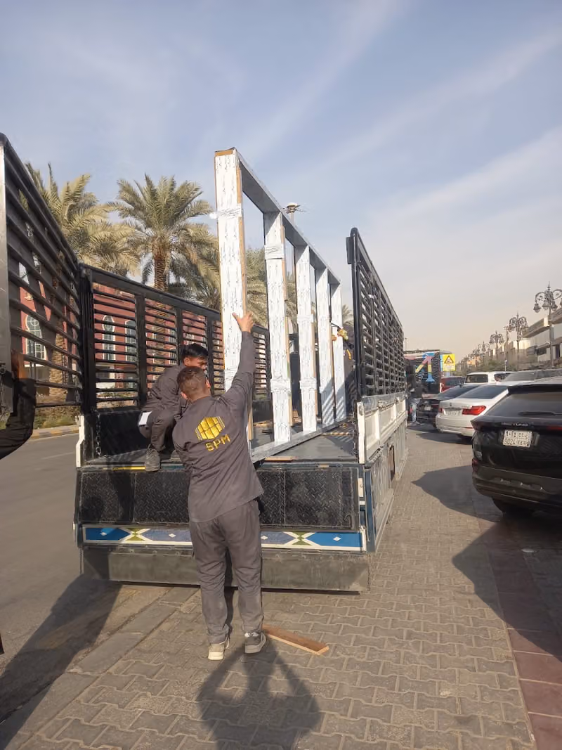 شركة الدرع الاسود لاجهزة السلامة