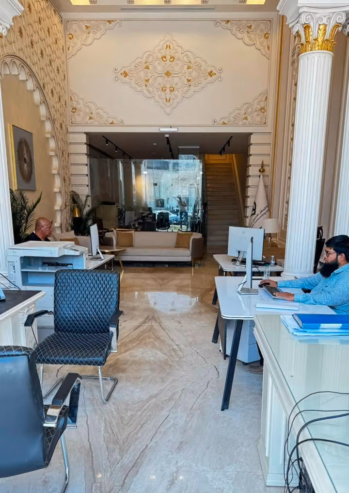 شركة الحقل الأخضر للمقاولات والديكور
