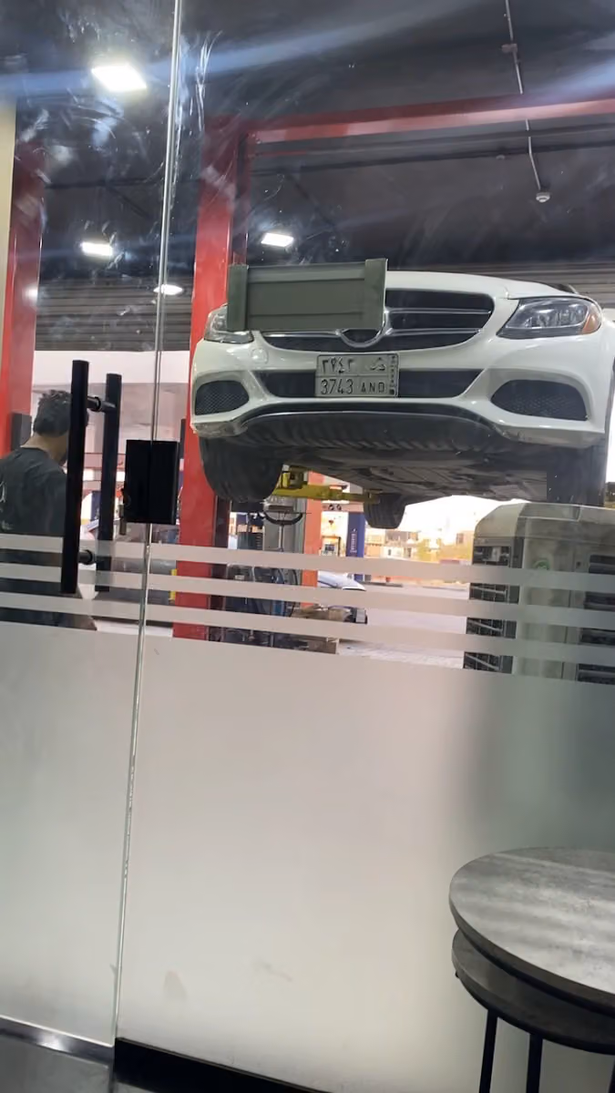 شركة الخليجية المتخصصة لصيانة السيارات