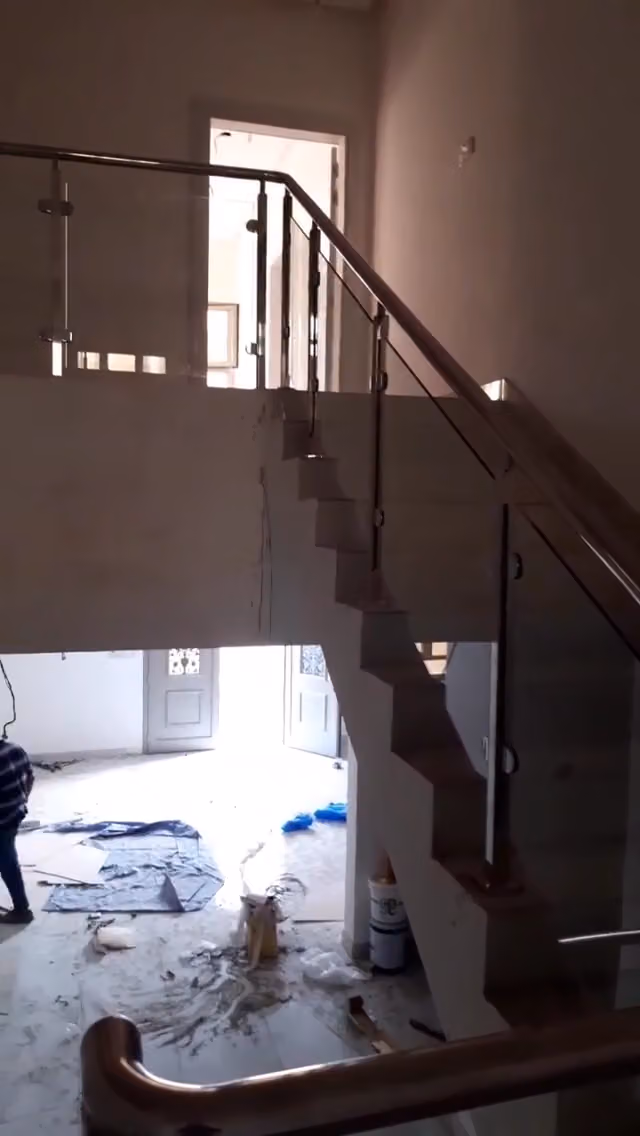 شركة المصدرون العرب للهياكل المعدنية