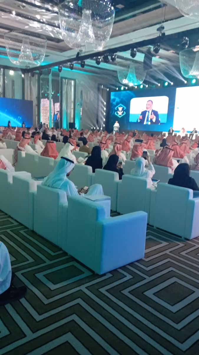 شركة القادة مكتب ترجمة معتمدة - Al Qada Certified Translation Co.