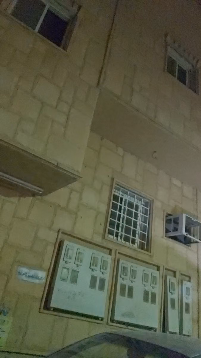 شركة الصديق نقل عفش وتخزين الأثاث
