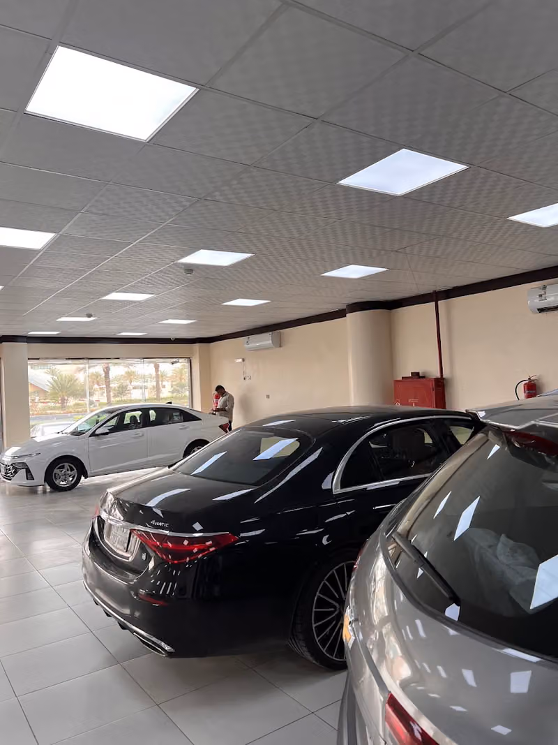 شركة الثاقب لتاجير السيارات