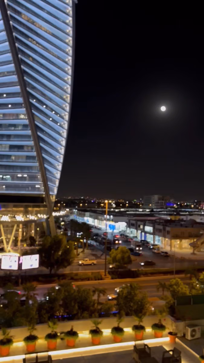 شركة أنس الحصين للمحاماة والإستشارات القانونية