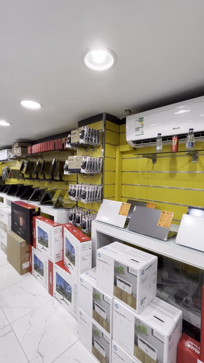 شركة أرض الحاسوب التجارية - PC Landstore