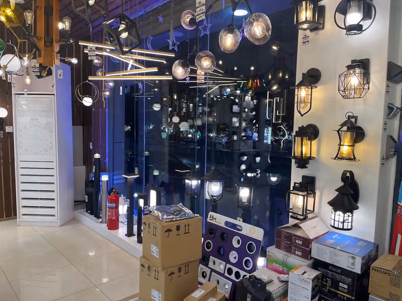 شركة دائرة الشرق للتجارة فرع 2