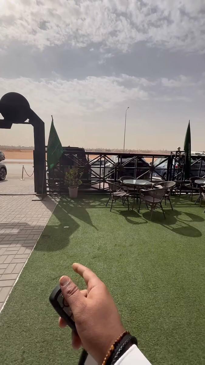 شركة هلا كار للسيارات