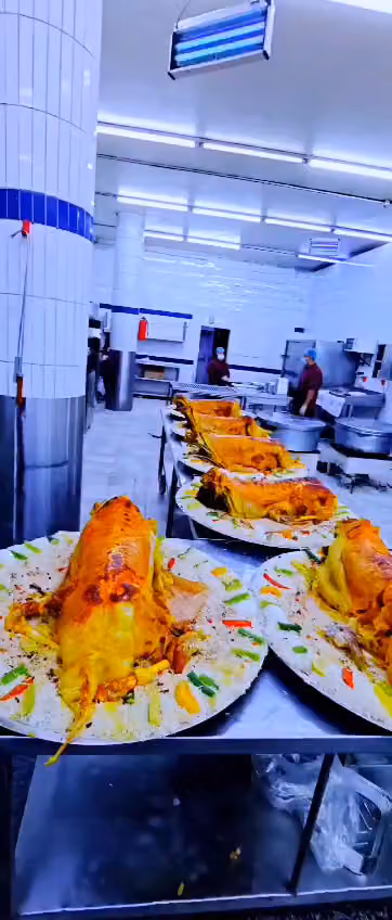 شركه مطاعم ومطابخ سحايب ديرتي المحدوده.