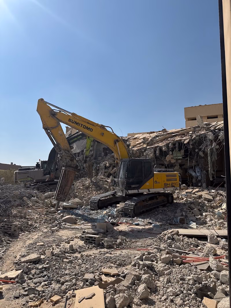 شركة نحت الافق هدم المباني