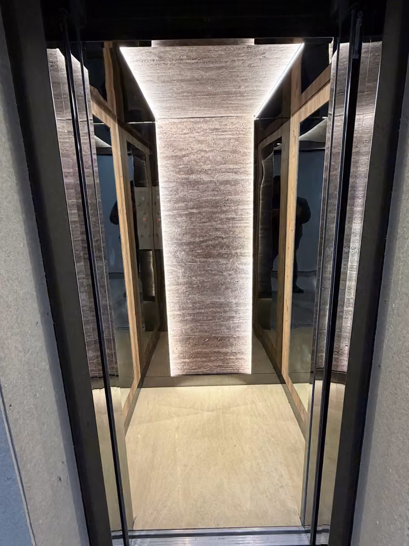 شركة نجوم القمة للمصاعد – Nojoum Al Qimmah Elevators