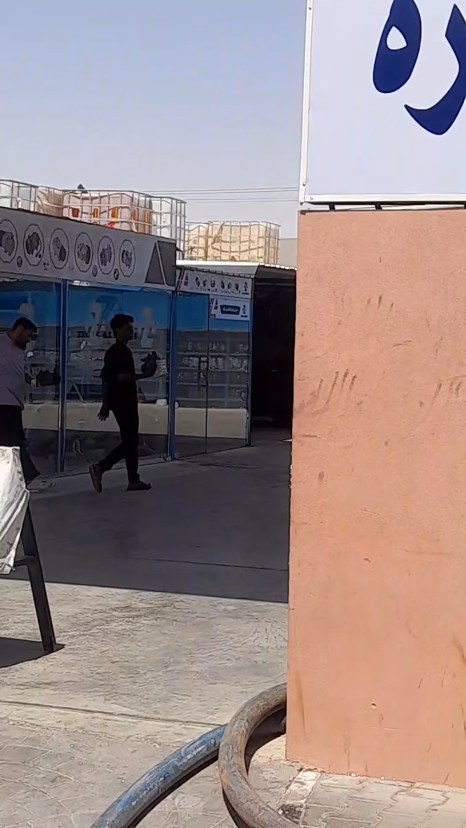 شركة ظلال الوادي للتجارة ذم ،م. كمبروسرات سيارات