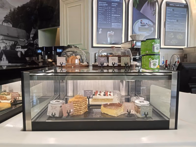 Sisi's Cafe - Digital City
