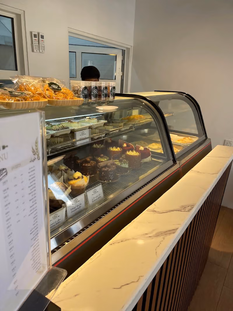 Six & half Bakery - bakery 6.5