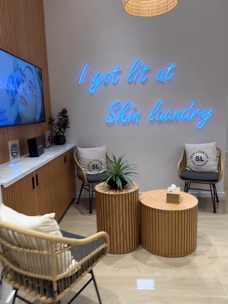 Skin Laundry U-Walk