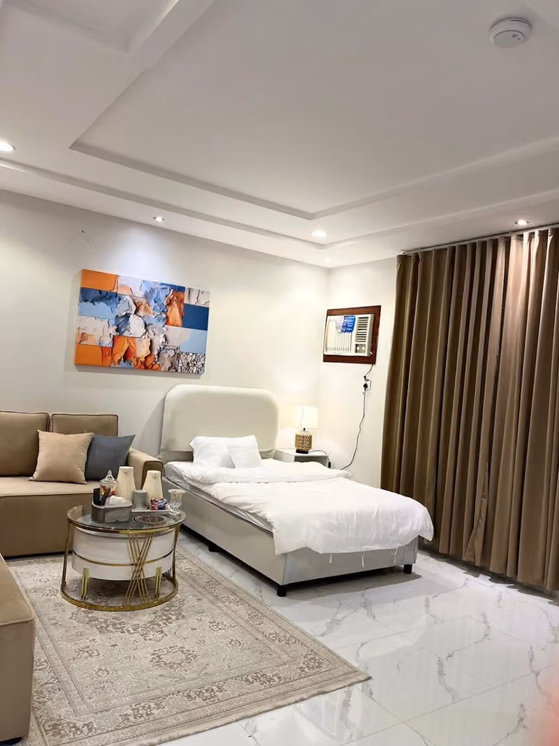 سكن بنات مشترك