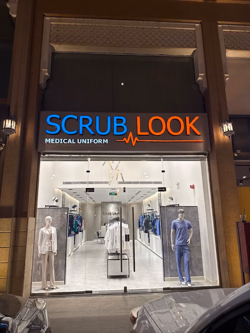 Scrub Look
