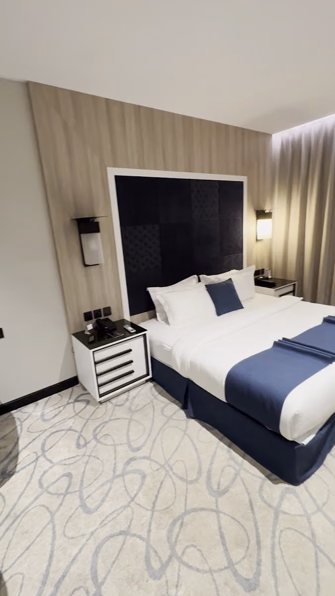 Skyline Hotel & Suites