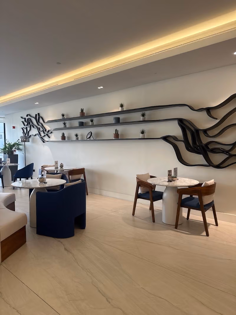 Sola Lobby Cafe