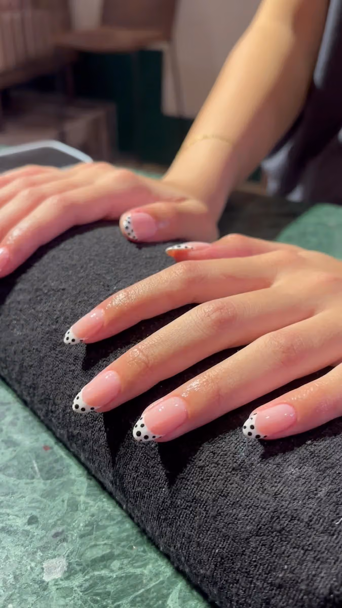 Solo Nails | أظافر سولو