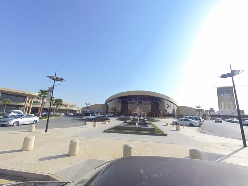 Sondos Landmark Mall