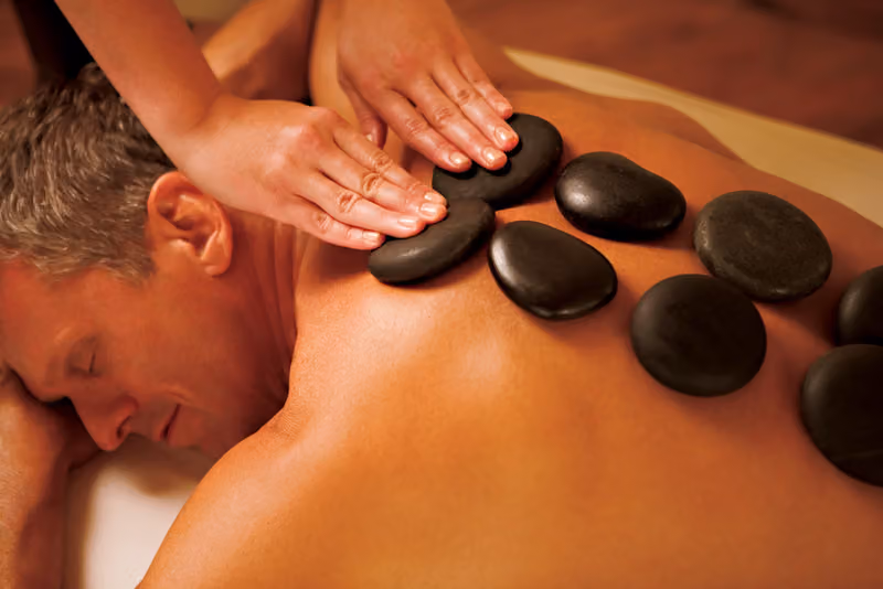 Soroño Massages Home service and hotel service 24/7. خدمات تدليك سوروني المنزلية والفندقية على مدار الساعة طوال أيام الأسبوع
