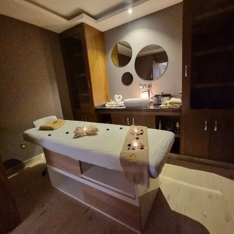Spa & Salon