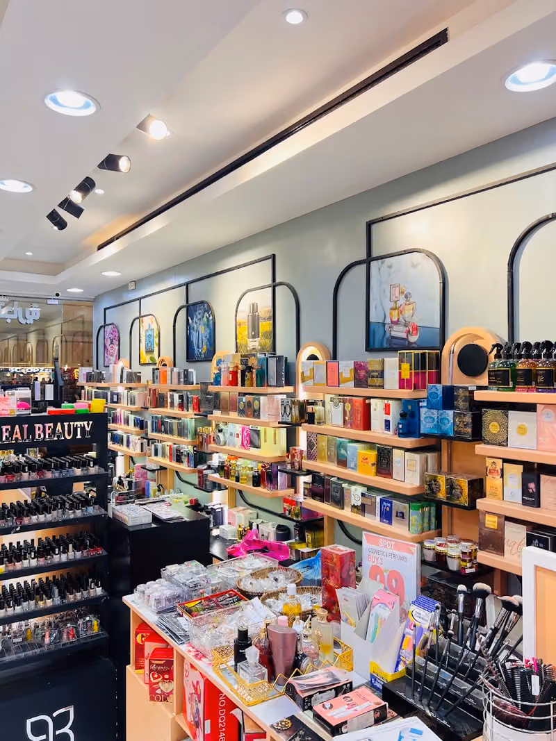 Spot Cosmetics and skin care