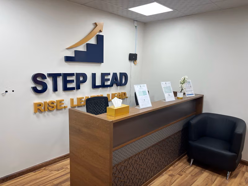Step Lead