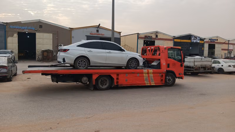 سطحه