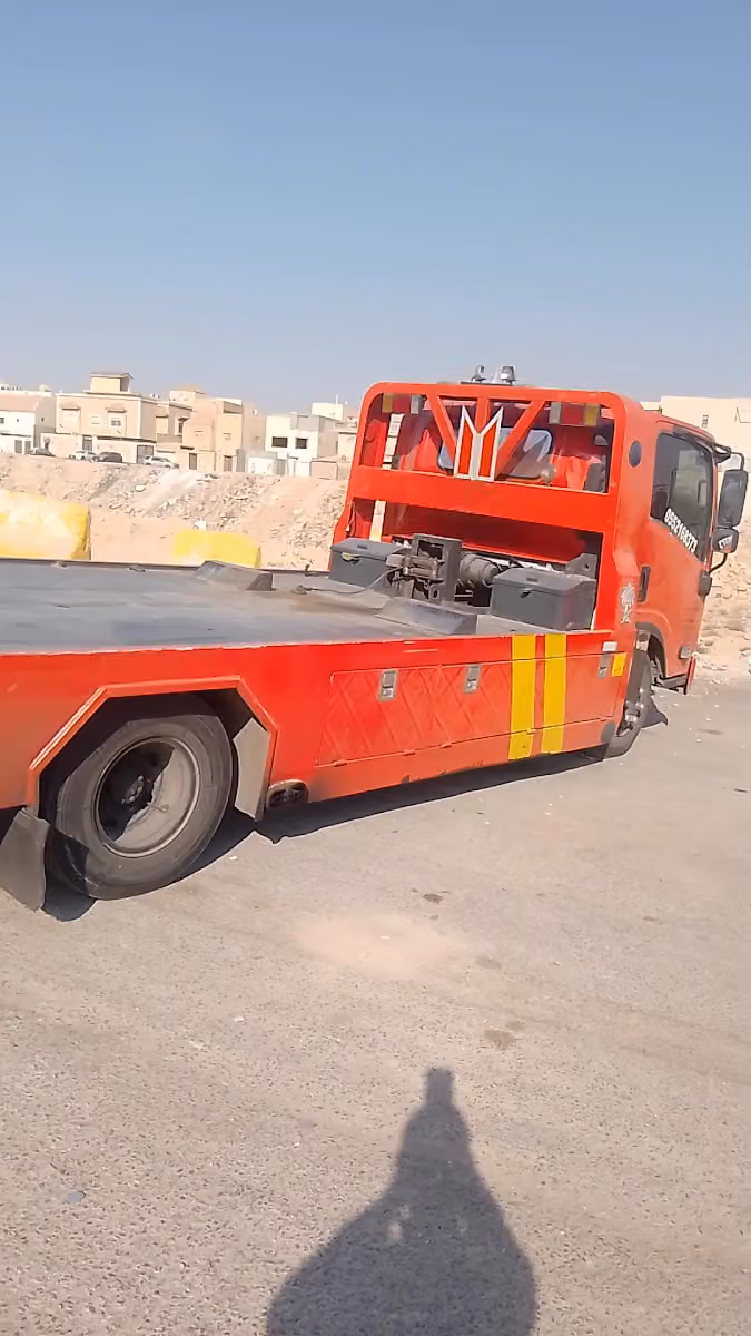 سطحه