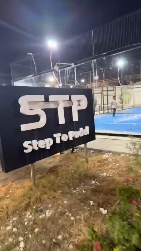 Step To Padel (STP)
