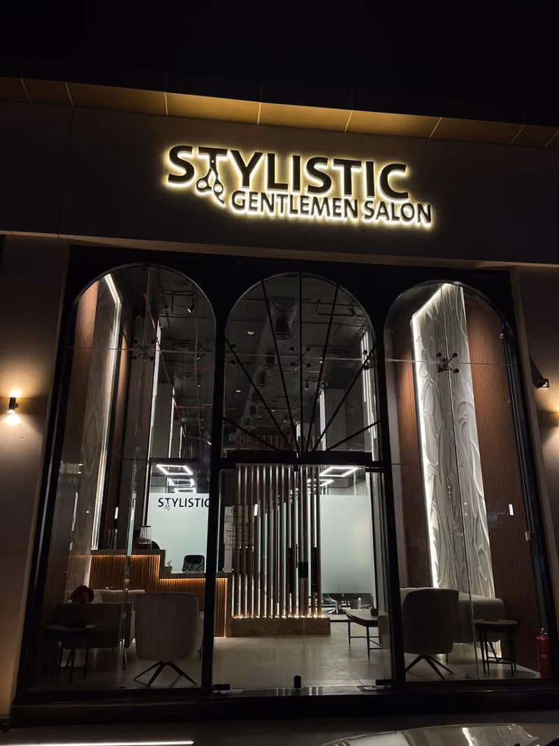 Stylistic Gentlemen Salon