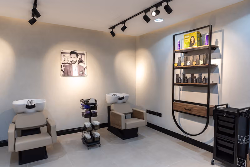 Suave center | مركز سواف حلاقة , مساج ، عناية
