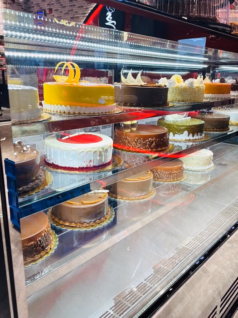 Sundus Sweets & Pastries سندس حلويات و معجنات
