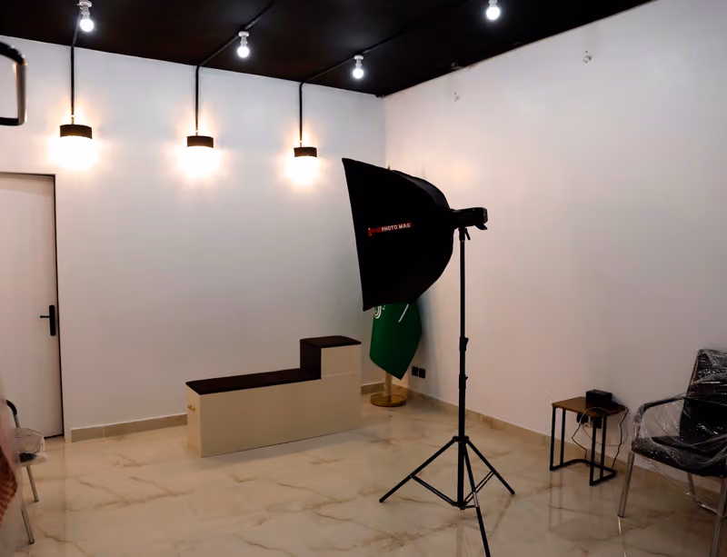 Supper Photo Studio